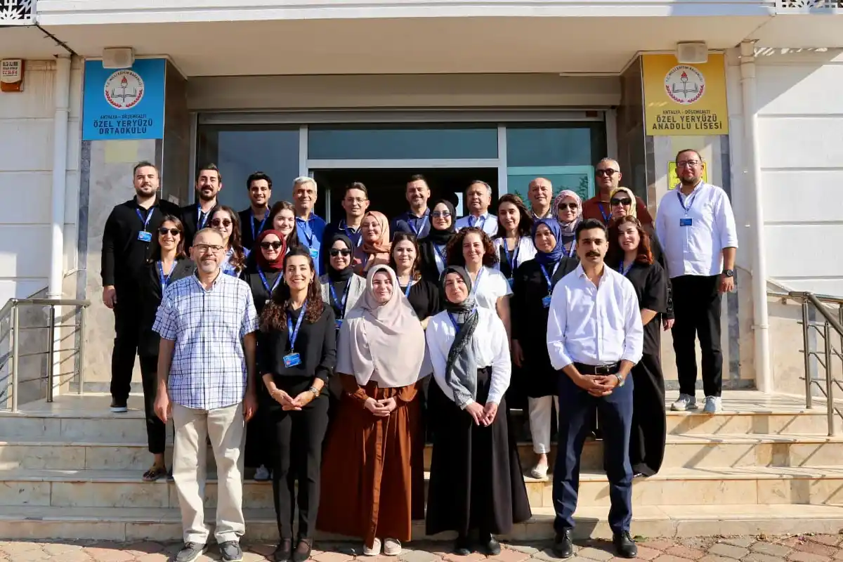 Yeryüzü Koleji’nde yeni dönem seminerlerle başladı